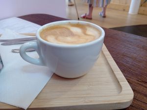 Flat white at Vegateau - Vegan Coffeebar and Bakery in Antwerpen