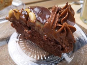 Cake at Vegateau - Vegan Coffeebar and Bakery in Antwerpen