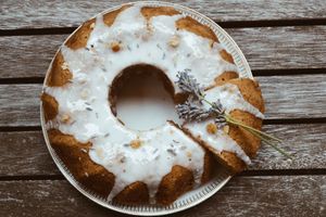 lavender cake at Vegateau - Vegan Coffeebar and Bakery in Antwerpen