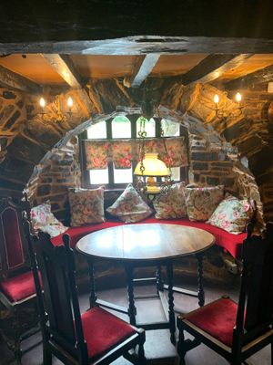 Oval Table  at The Highwayman Inn in Okehampton