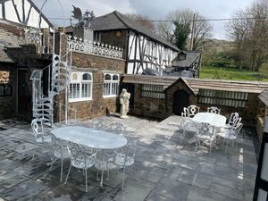 Goddess Courtyard at The Highwayman Inn in Okehampton