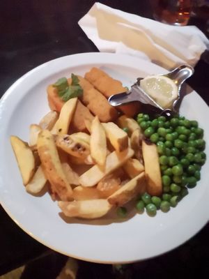 Children's Fishless fingers, chips and peas at The Highwayman Inn in Okehampton