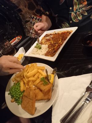 Vish and chips, chilli at The Highwayman Inn in Okehampton