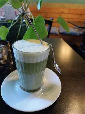 Vegan Matcha Latte at Café GUTTUT in Dortmund