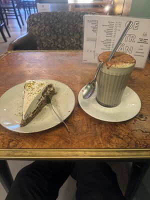   at Café GUTTUT in Dortmund