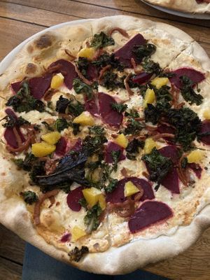 Vegane Pizza „Grinch"  at Pizzamacherei in Hamburg