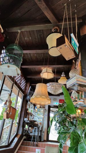 Schau doch lässig aus oder ? at Grandma's Hipster Kiosk 99 in Hartberg