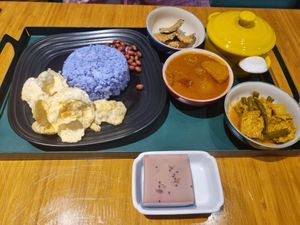  at W Life Cafe  生活 in Penang