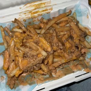 animal fries 😍 (mixed)  at Monty's Good Burger - Echo Park in Los Angeles