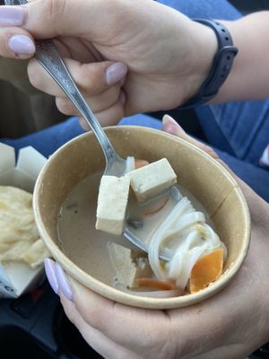  Spicy coconut soup with rice noodles and tofu at China Red in Haabneeme