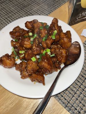   at China Red in Haabneeme