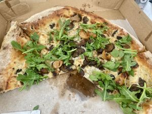   at Cosa Pizza - Food Truck in Chincoteague