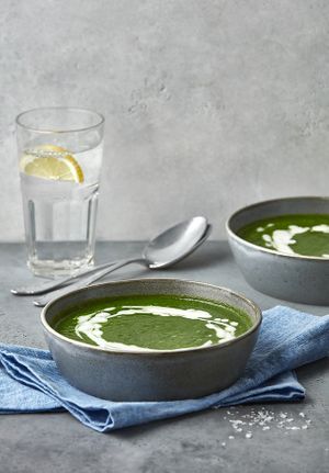 Cleansing dinner - green goddess soup at EATbyalex LAB in Zurich
