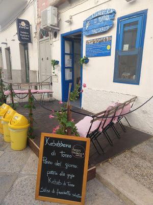 Outside (no tables?) at Kebabberia di Tonno in Favignana