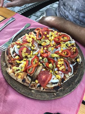 Vego pizza without cheese at Surf Bar in Side