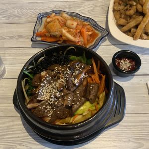Bibimbap and kimchi at Puti Vegan Cafe in Glasgow