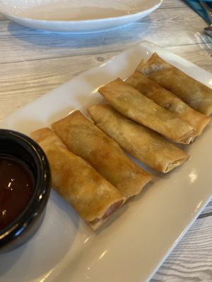 Spring rolls at Puti Vegan Cafe in Glasgow