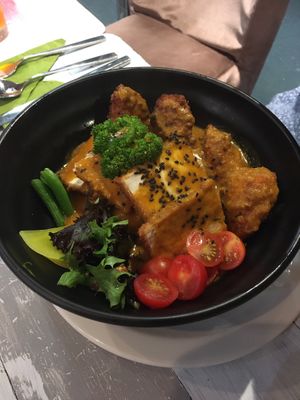 Katsu curry bowl with tofu and sweet potato at Puti Vegan Cafe in Glasgow