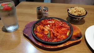 Wonderful Sezchuan Tempeh at Puti Vegan Cafe in Glasgow