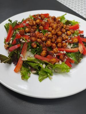 Salad at VegCo Restaurante Vegano in Queretaro