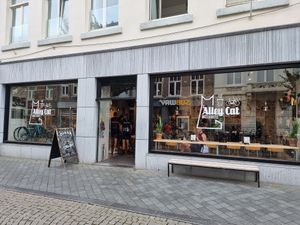 Front and entrance at Alley Cat in Maastricht