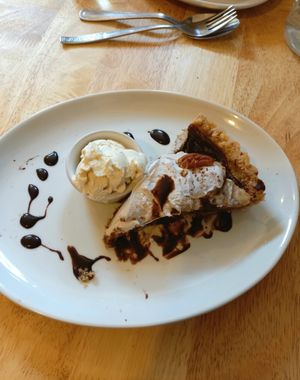VEGAN BANOFFEE PIE!!!🍌🥧 With vanilla ice cream🍦 😍😍😍 at Goji Vegetarian Cafe and Deli in York