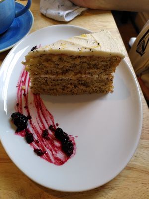 Lemon and poppyseed cake (August 2022) at Goji Vegetarian Cafe and Deli in York