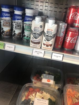 Vegan chocolate en chai milk  at Supernatural in 