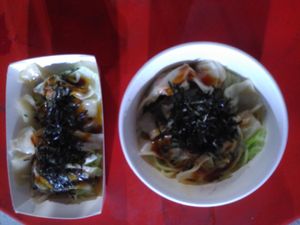  at E33 - Wonton Stall in Hualien