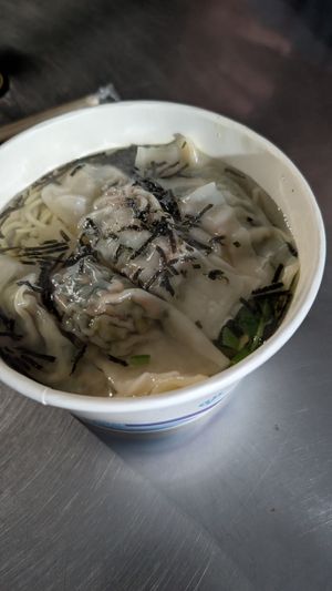 Wonton noodle soup at E33 - Wonton Stall in Hualien