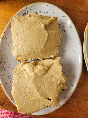 Hummus tostada at Cafe de la Mañana in Cartagena