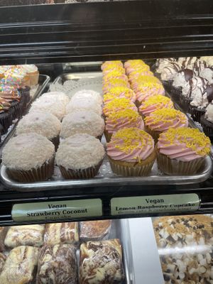Summer cupcakes  at Edge of the Woods Natural Market in New Haven