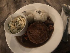 Hamburger curry at Russell's by Eat Healthy Kauai in Wailua