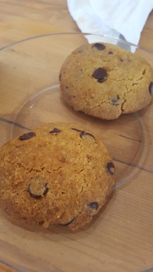 Chocolate chip cookies at Russell's by Eat Healthy Kauai in Wailua