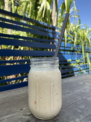 Papaya, Banana & Date smoothie at Russell's by Eat Healthy Kauai in Wailua
