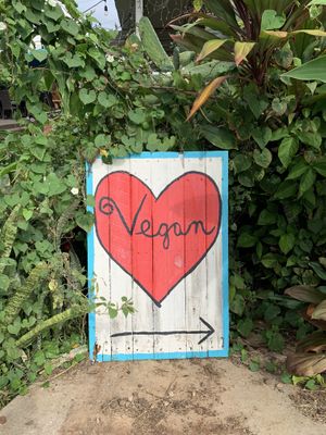 All love ❤️✨ at Russell's by Eat Healthy Kauai in Wailua