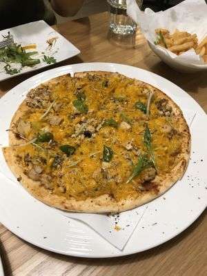 Stinky Tofu pizza at Miss Shu Maan House 蔬漫小姐 - Shū Màn XiǎoJiě in Taipei