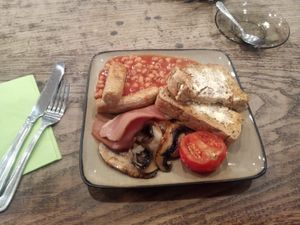 Vegan breakfast  at Serenity Bean in Moreton-in-marsh