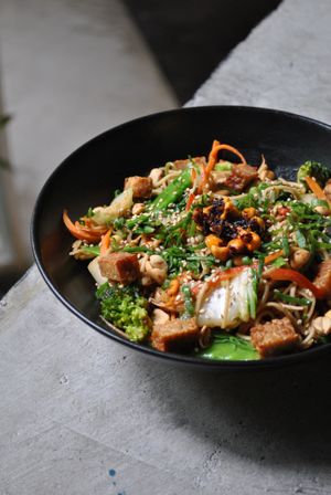 Peanut Noodles at Moonrise Comida Vegana in Guatemala City