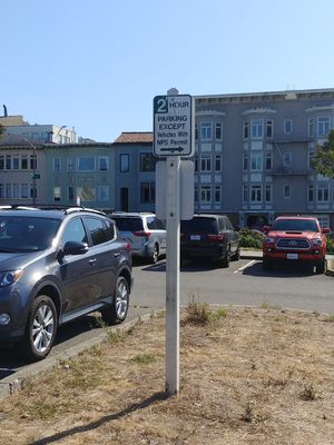 Parking lot 2hr Parking 🅿 at Cafe Franco in San Francisco