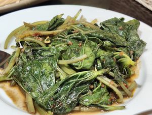 Stir fried sweet potato leaves with chilli at Coco Veggie Nonya Cuisine 椰素林 in Central Singapore