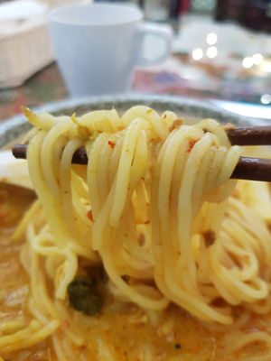 QQ chor bee hoon at Coco Veggie Nonya Cuisine 椰素林 in Central Singapore