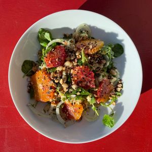 Blood orange, fennel, watercress and dressed cannelloni bean salad (vegan, GF) at CAST Café in Helston