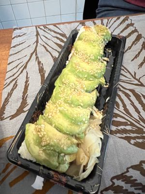 Avocado sushi this is bloody good! Must try  at elemen 元素 - Paya Lebar Quarter in Central Singapore
