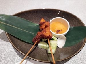 Monkeyhead mushroom satay with sweet sour sauce at elemen 元素 - Paya Lebar Quarter in Central Singapore