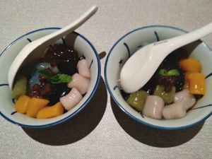 Dessert at elemen 元素 - Paya Lebar Quarter in Central Singapore