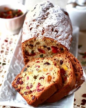 Gluten-free, Sugar-free & Vegan Christmas Fruit Cake - filled with imported sun dried sugar-free fruits such as pineapple, cranberry, apple, pumpkin, mixed citrus & much much more at Noor Healthy in Amman