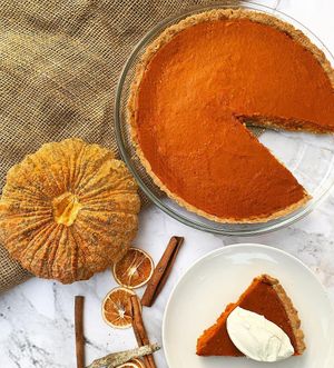 Gluten-free, Dairy-free & Refined Sugar-free Pumpkin Pie 🥧🎃🍂🍁 - a spiced pumpkin-based custard filling baked on a thin crispy pie crust!  at Noor Healthy in Amman