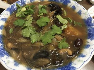 2020 Chinese New Year’s Eve dish: Buddha jumps the wall at Yòu Dān 又丹蔬食創意料理 in Taipei
