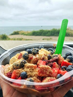 Pelè add flax and almond butter! You will thank me later. at Samba Rock Acai Cafe in Santa Cruz